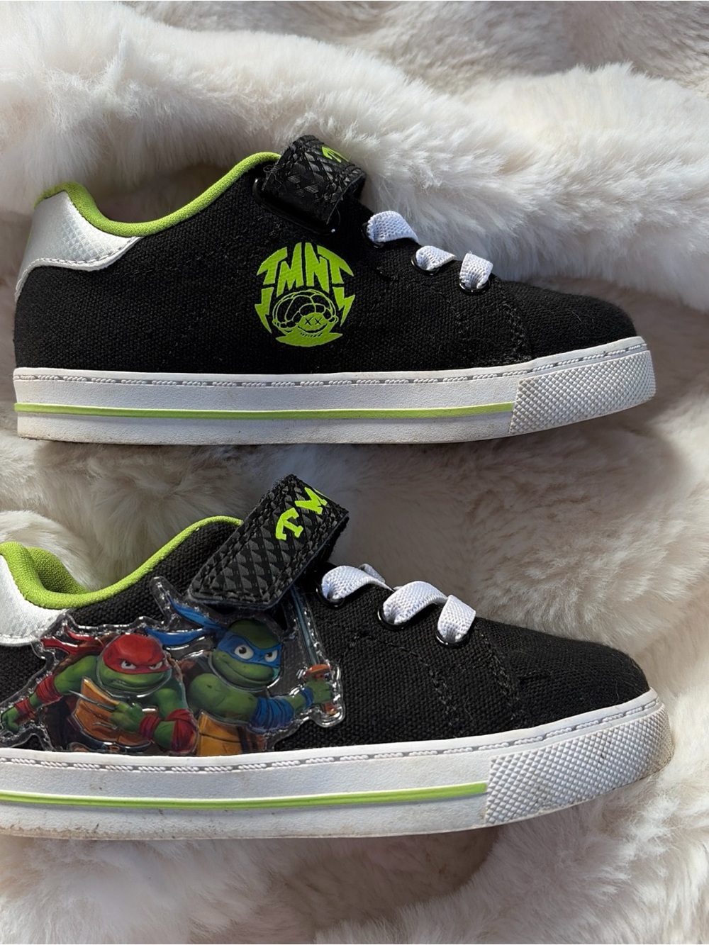 Kids Black & Green TMNT Sneakers
